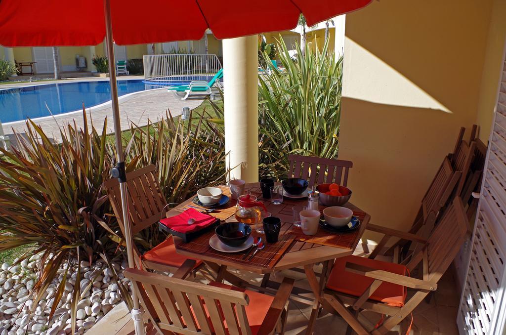 Holiday @ Poolside Albufeira Phòng bức ảnh